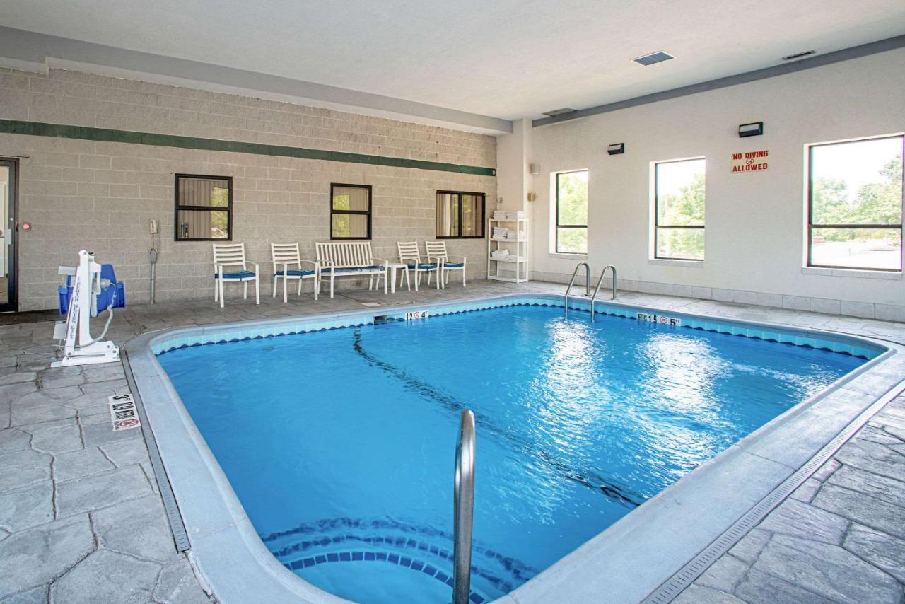 Quality Inn Near Six Flags St. Louis Pacific Exteriör bild